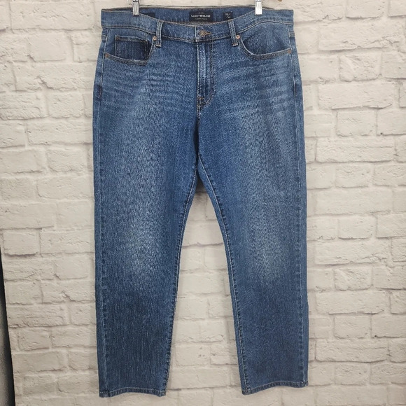 Lucky Brand Men's Medium Wash 221 Straight Denim Jeans Size 38 - Picture 1 of 14